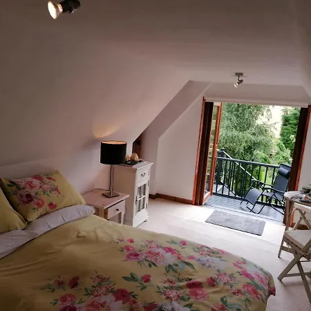 Canterra Cottage-2